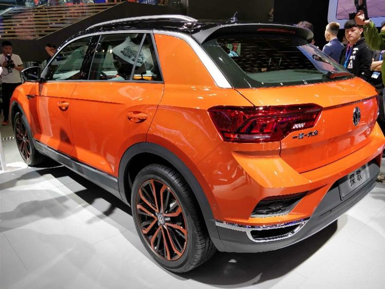 27����ֻ�����γ���һ�������Ƴ���SUV