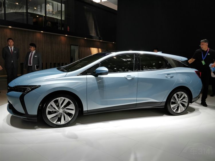 ���ȫ�»춯��������700�����ͺ�1.6L