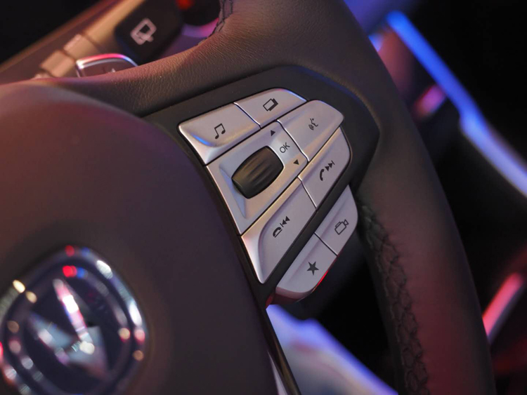 �¿��CS75 PHEV�춯�汱����չ����