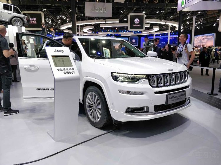 Jeep��ָ�ӹ�������Χ�� �а���ﺺ����