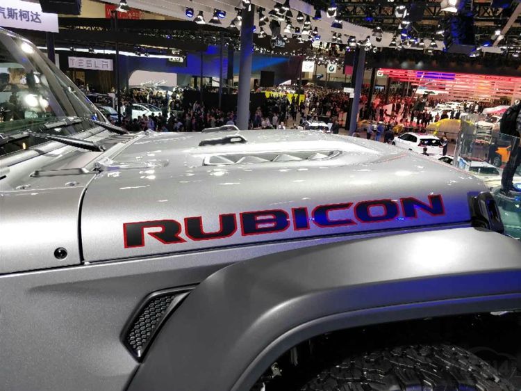 ȫ��Jeep�����˻���2.0T ���䵱�����