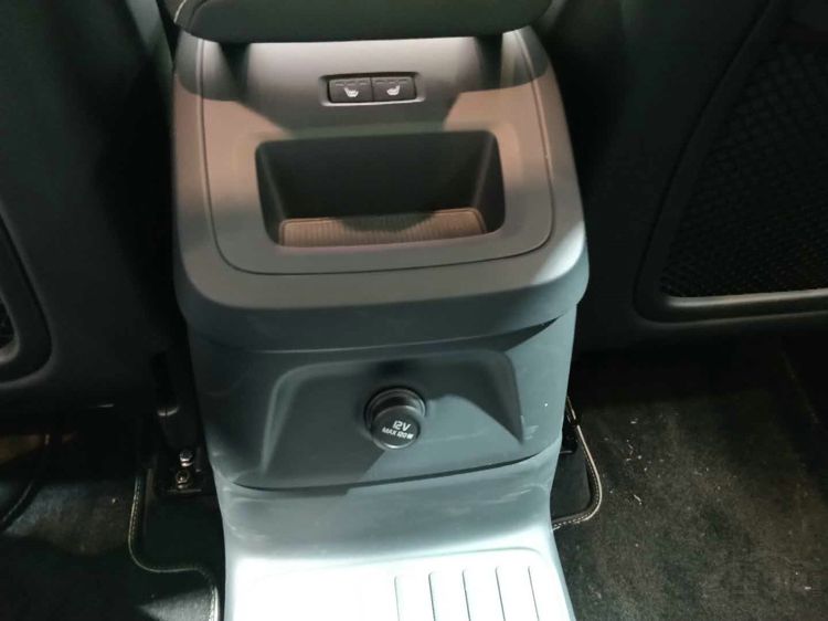 �ֶ��������SUV ���׷�����ƥ��˫���