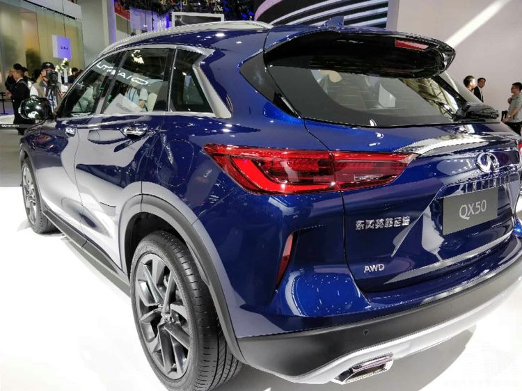 2018������չ ȫ��Ӣ�����QX50��������