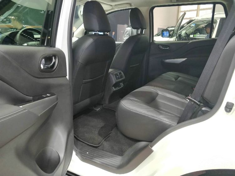 �ղ�;���ʽɲ������2.5��ô�ͺ�·��ƴ��