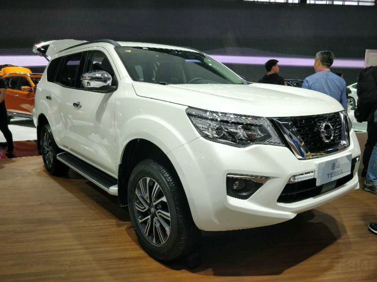 �ղ�;���ʽɲ������2.5��ô�ͺ�·��ƴ��