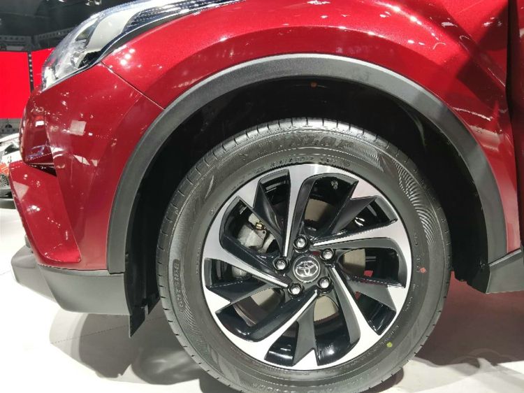 ������ƽ̨����RAV4�Ƚ� ���SUVʮ����