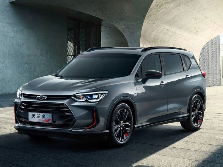 ѩ�������������� �ɶ���չSUV�³�ǰհ