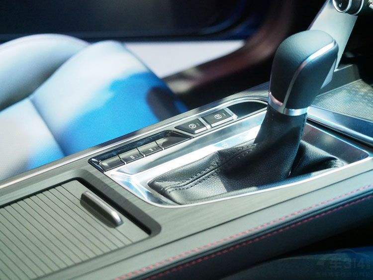 2018�ɶ���չ����ܴ������Ĵ�����³�