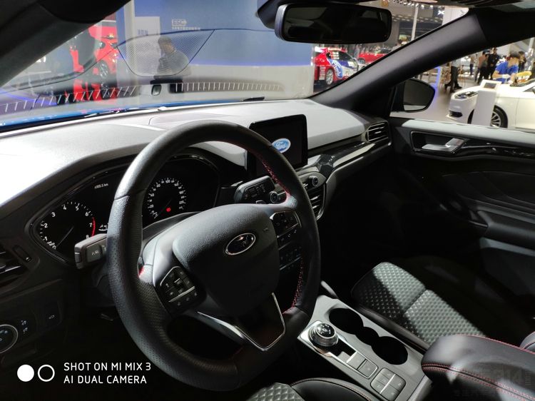 ȫ�¸���˹�����׺� ���ٳ�9�뱻�����ϸ�