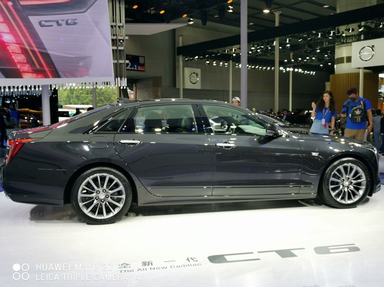 �ȶ��ֱ���5ϵ��1Ԫ�Ŀ������˸Ŀ�����