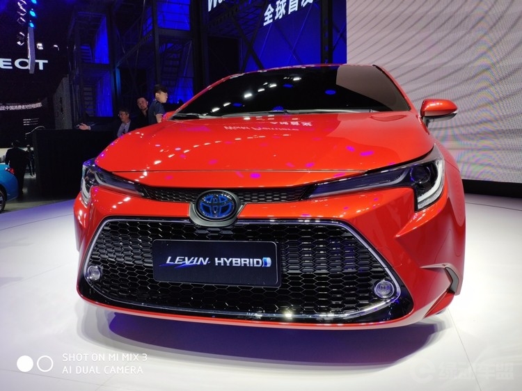 ����˫�滻2.0L������ �ܲ���ƴ˼��