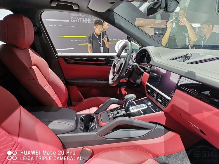 ������Ĳ��ں��ͺģ����ƻ춯�����5��