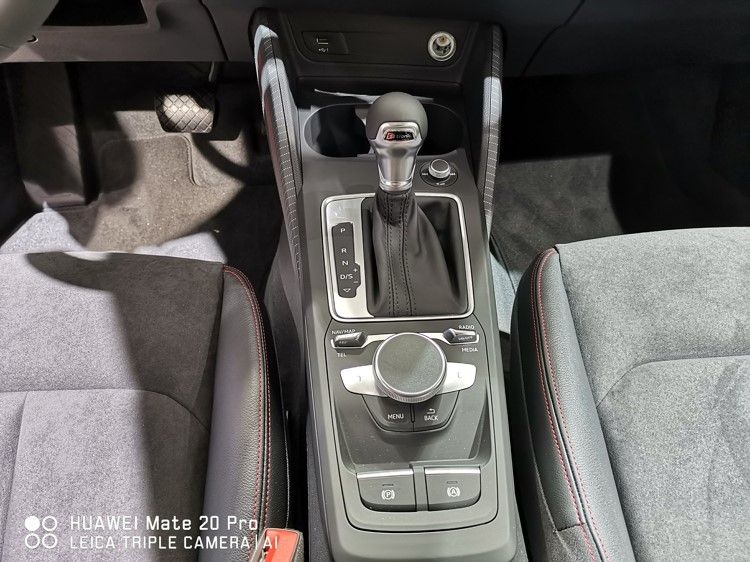 奥迪Q2L价格最便宜 奥迪Q2L价格最便宜 却被指性价比太低!