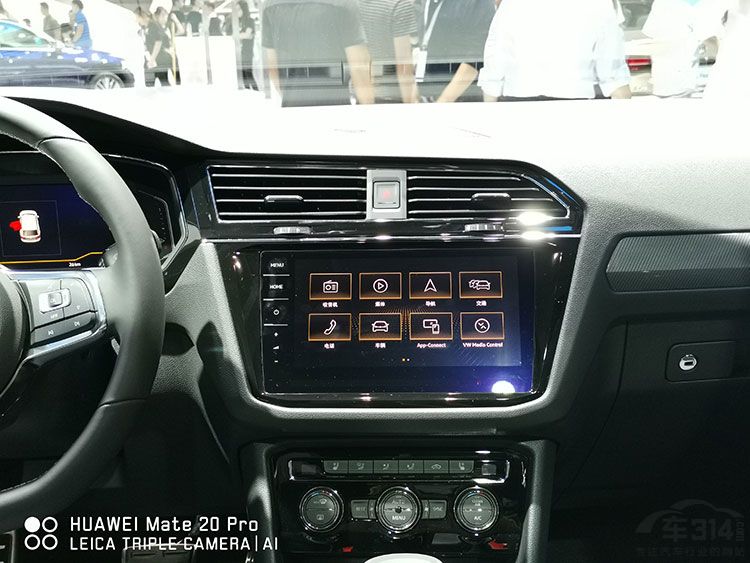 ���ڡ����ޡ������� ��װ�˶��׼������³�