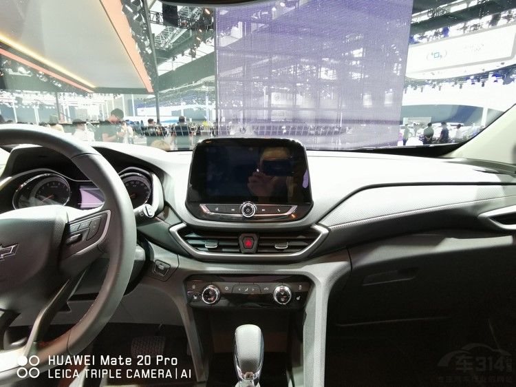 ͬһ��ұ�˱��ѩ������˭��������