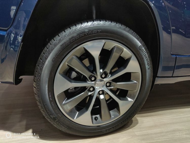 ȫ�����ɹ�ĵ��з��� ����2.0T��������