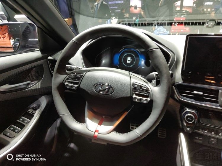 ��˹��Ϊ����˼�򡱶����������204����