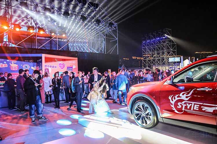 ��������SUV������;X70S