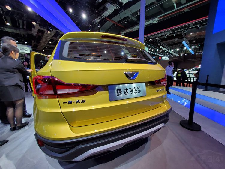 �ݴ�VS5�����Ϻ���չ ���ǰ�������Ateca