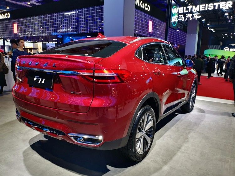 û�г�Ϯ�Ľ���SUV  ����F7x�����Ϻ���չ