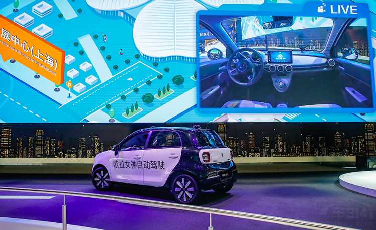 ŷ��R1Ů���