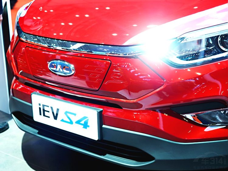 С�ʹ��綯SUV ˭���뽭��iEVS4һ�ϸ��£�