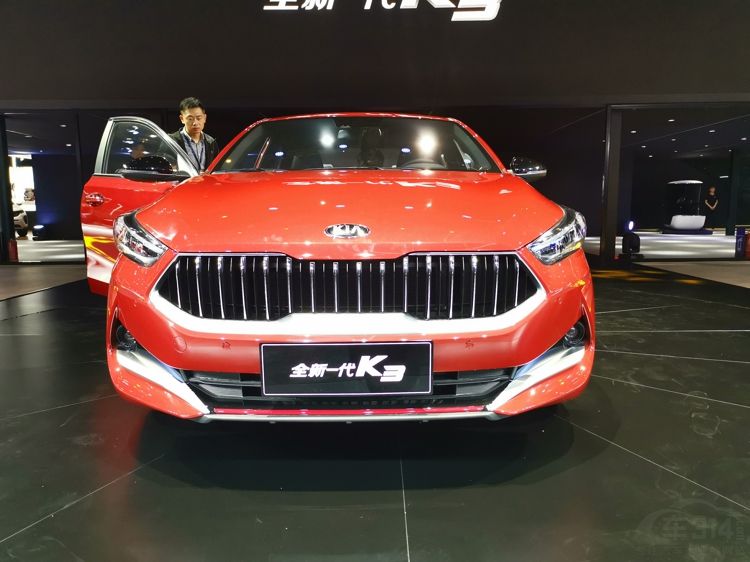 起亚全新K3亮相 起亚全新K3亮相