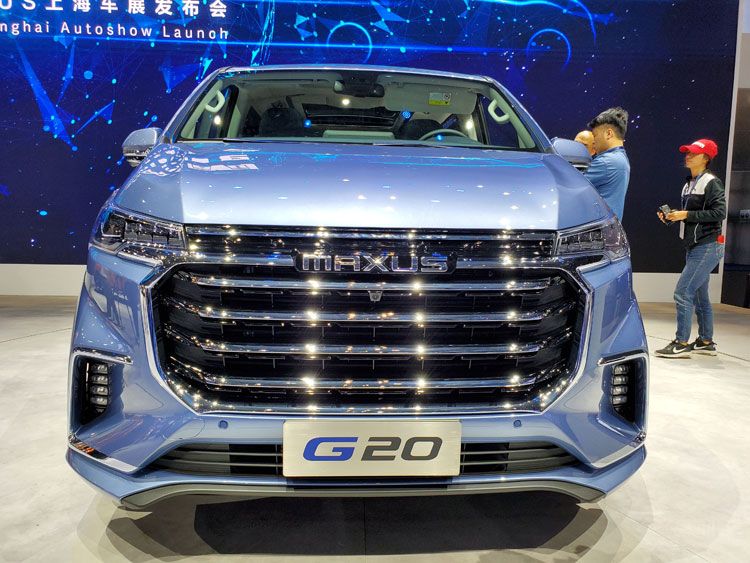 上汽大通真会玩:换代车改名 就成了全新车 上汽大通真会玩:换代车改名 就成了全新车