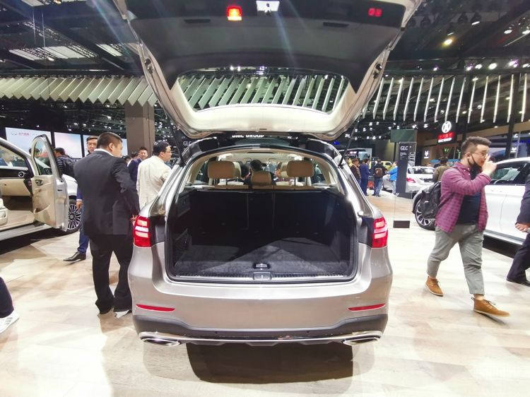 空间成为最大的亮点,全新奔驰GLC 空间成为最大的亮点,全新奔驰GLC