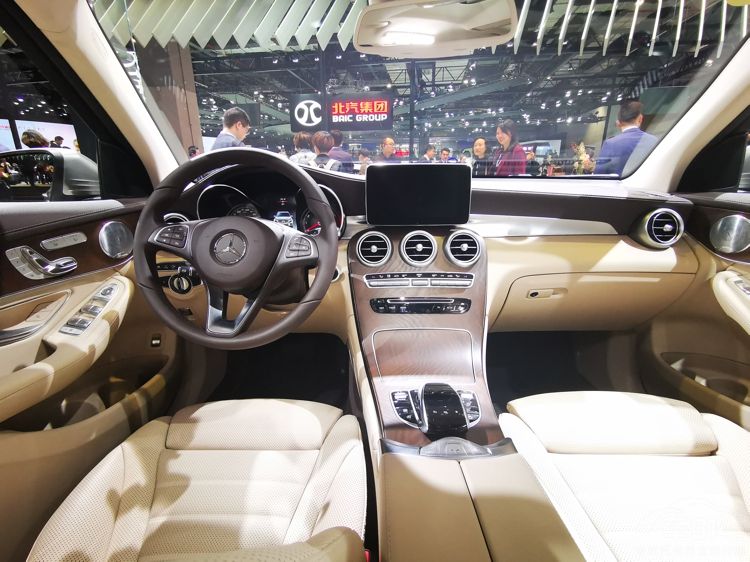 空间成为最大的亮点,全新奔驰GLC 空间成为最大的亮点,全新奔驰GLC