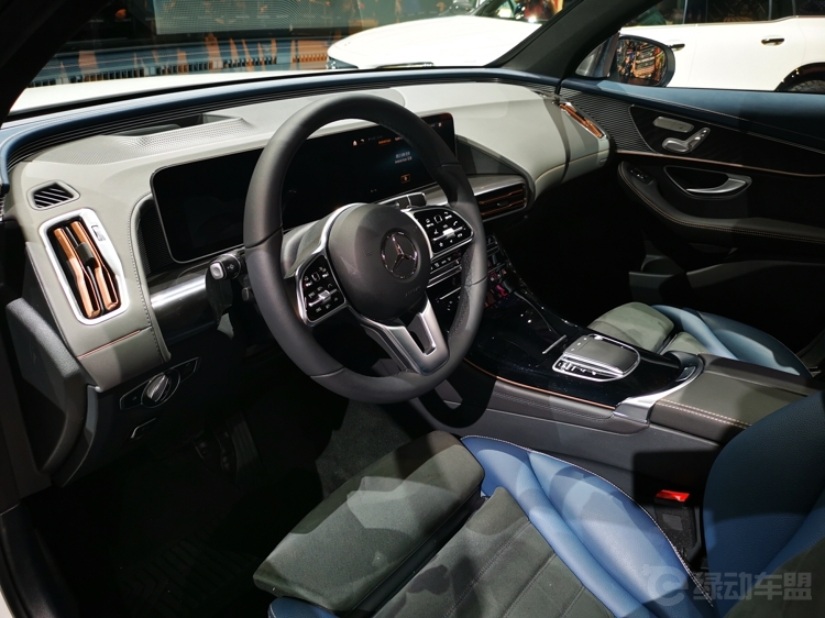 ��������450�������ECQ�����Ϻ���չ