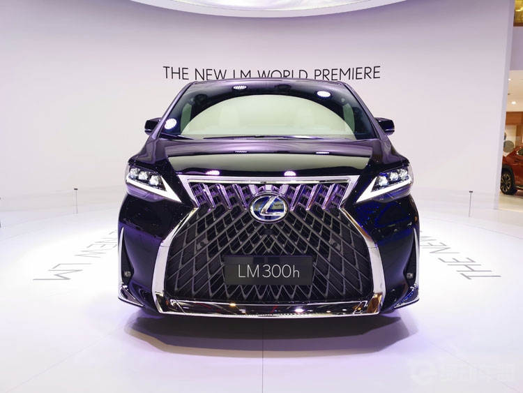 升级版埃尔法来了 雷克萨斯LM亮相上海车展 升级版埃尔法来了 雷克萨斯LM亮相上海车展