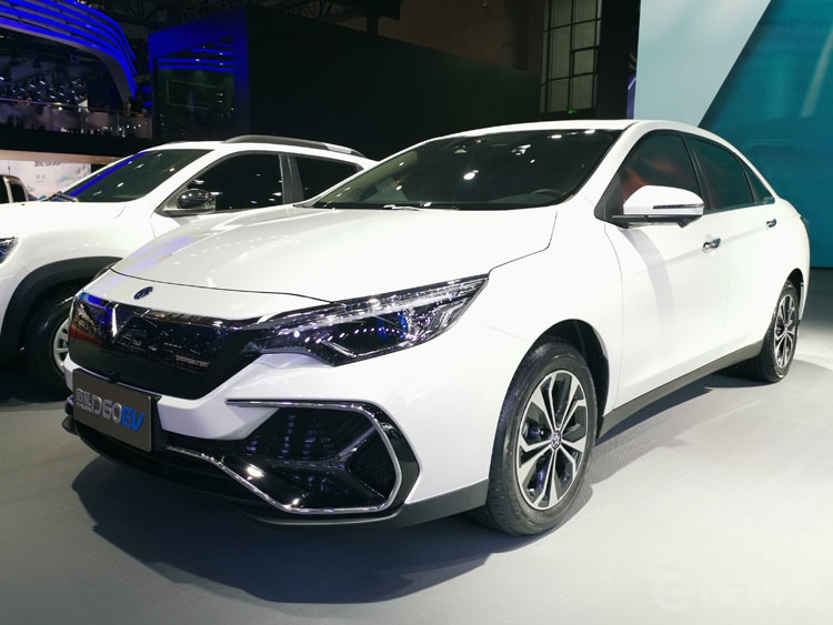 启辰D60 EV亮相上海车展车展 非主流版轩逸 启辰D60 EV亮相上海车展车展 非主流版轩逸