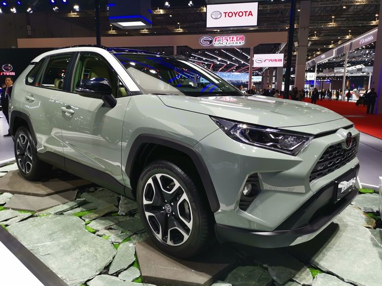 ȫ��RAV4�����Ϻ���չ