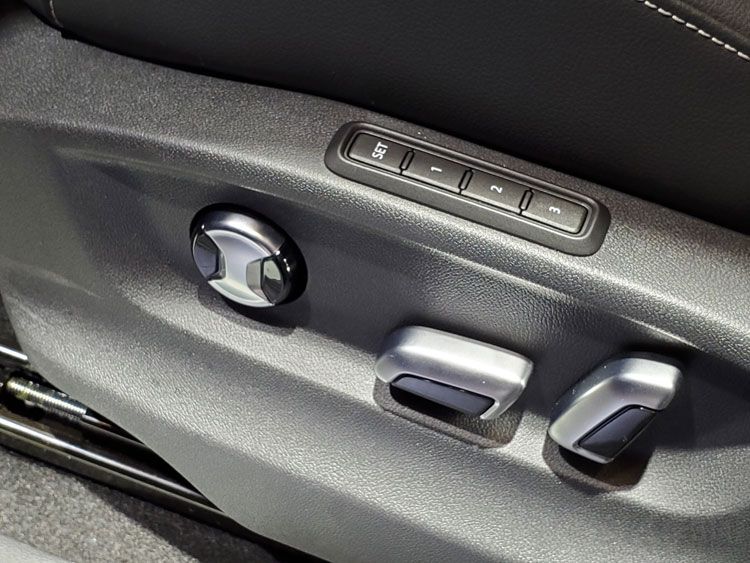 大众途昂X亮相 大众途昂X亮相