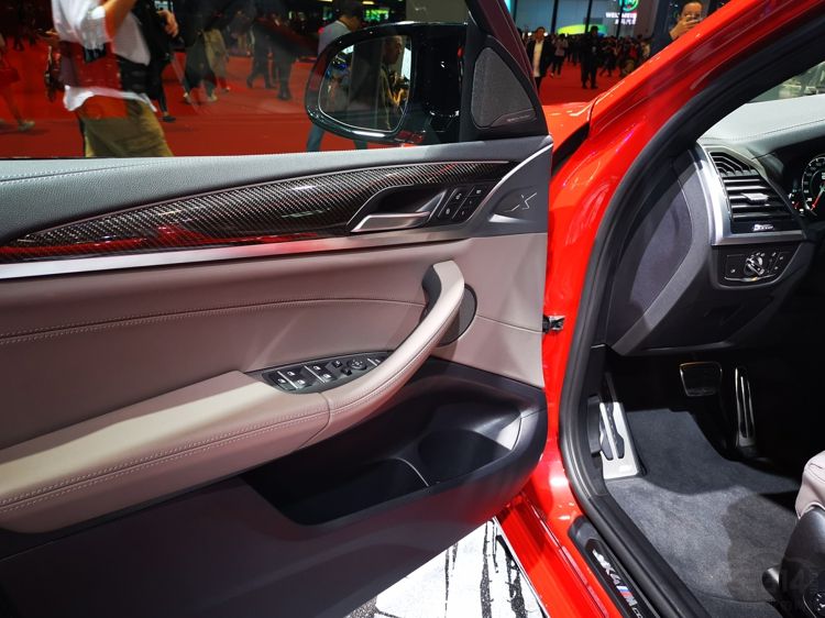 ����X4M�����Ϻ���չ������۲�Ҫ̫˧��