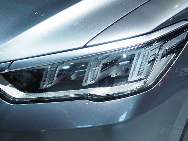 �Ϻ���չ�ذ�SUV�̵㣬����SUV���и��ˣ�