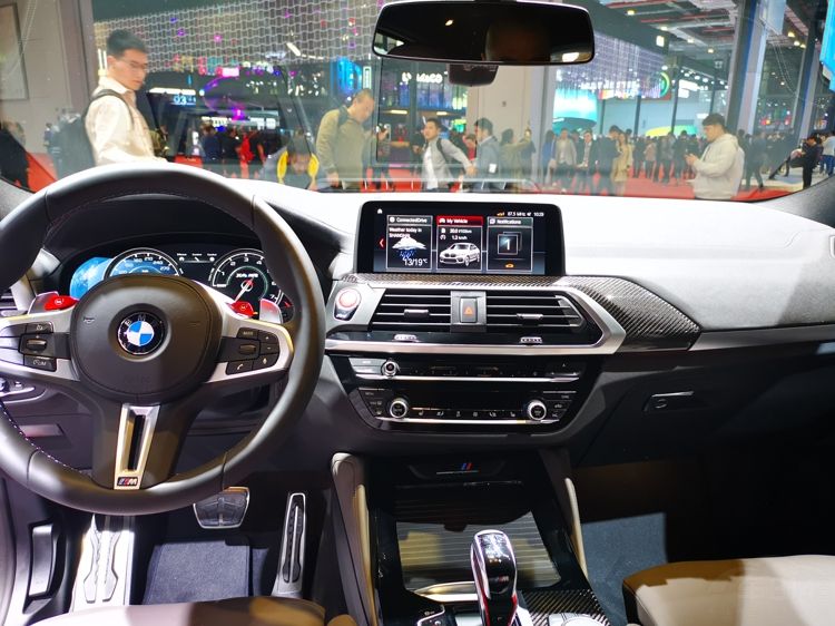 �Ϻ���չ�ذ�SUV�̵㣬����SUV���и��ˣ�