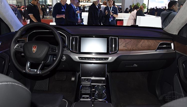 ����HS7�������У��ԱȰµ�Q7�к�ʤ�㣿