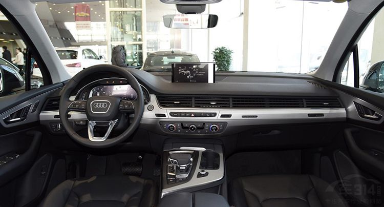 ����HS7�������У��ԱȰµ�Q7�к�ʤ�㣿