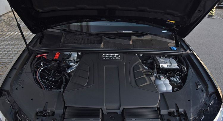 ����HS7�������У��ԱȰµ�Q7�к�ʤ�㣿