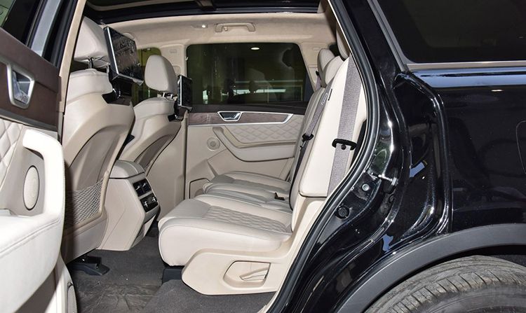 ����HS7����