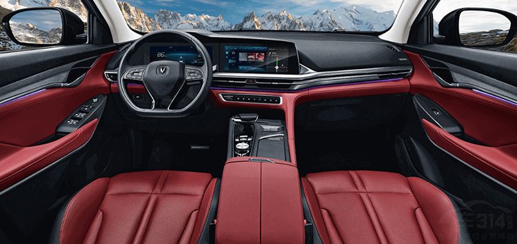 三屏联动/蓝鲸2.0T! 三屏联动/蓝鲸2.0T!