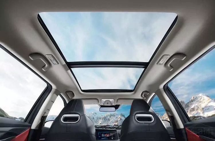 三屏联动/蓝鲸2.0T! 三屏联动/蓝鲸2.0T!