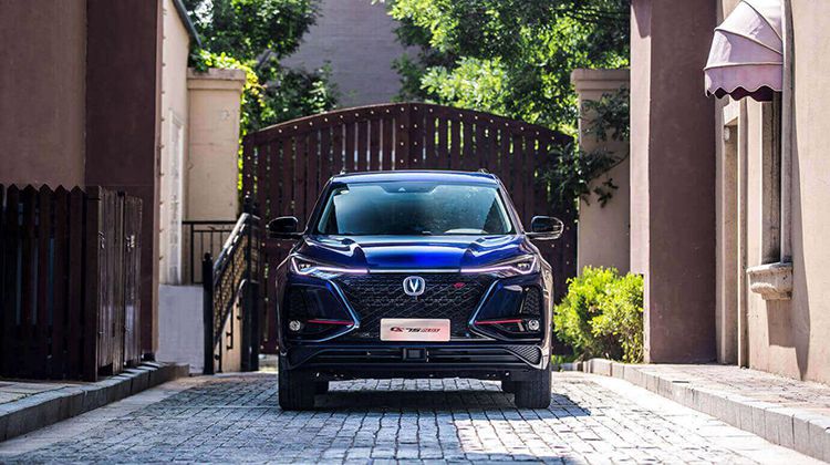 三屏联动/蓝鲸2.0T! 三屏联动/蓝鲸2.0T!