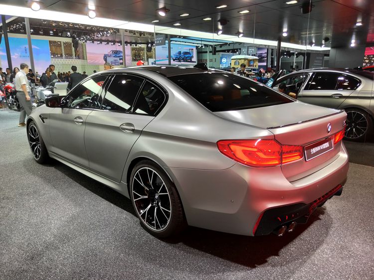 ��ټ���3.3��