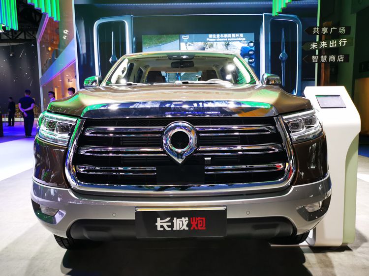 ����Ƥ���ڳɶ���չ���У�12.68-15.98��!