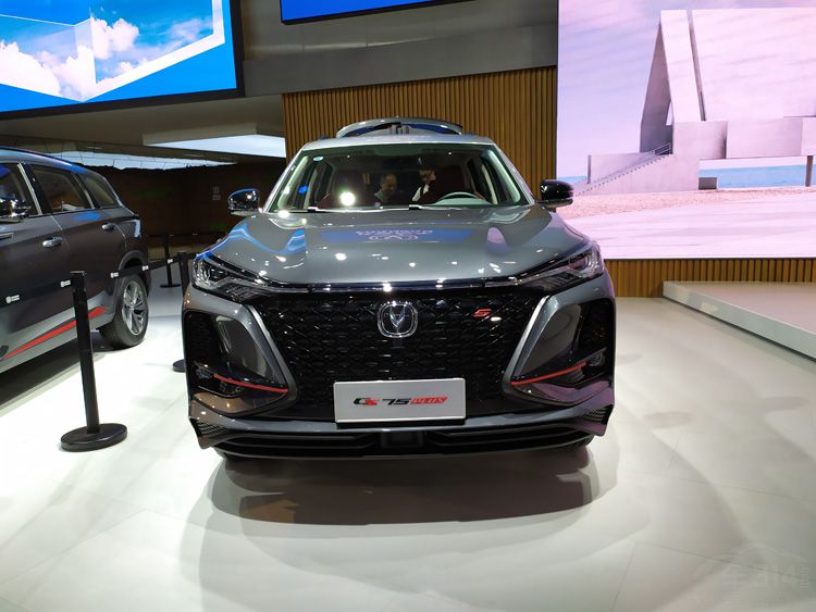 ����CS75 PLUS�ɶ���չ��ʽ���� �ۼ�10.69����