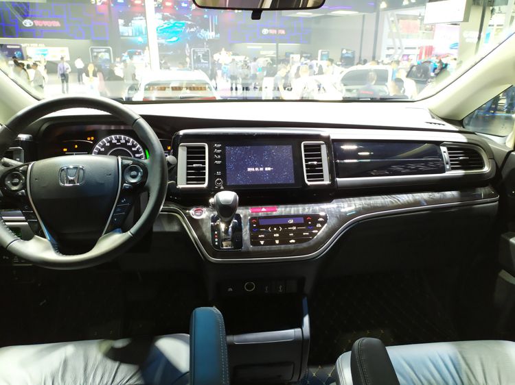 �ɶ���չ��������춯����