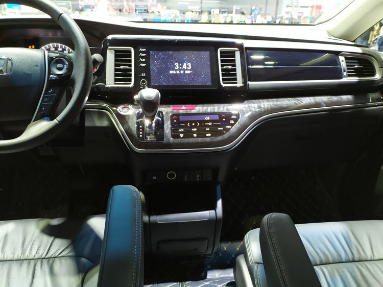 �ɶ���չ��������춯����